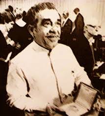 Resultado de imagen para gabriel garcia marquez premio nobel gif