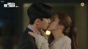 What S Wrong With Secretary Kim Kiss Ep 8 What S Wrong With Secretary Kim Cute Couples Kissing Romantic Kiss Gif