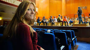 James newman flies the flag for the uk at the 65th eurovision song contest in rotterdam. Eurovision 2015 H Edurne Gia Thn Ispania Stoiximan Blog