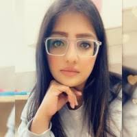 Aroosa Saeed's Instagram, Twitter & Facebook