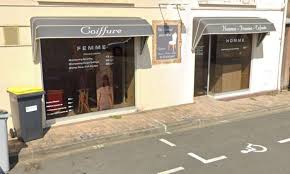 Chacun a son style vestimentaire, son style. Un Instant Pour Moi Trelaze Telephone Rdv Avis