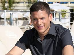 For his role, he also got a golden globe award nomination for best actor in a leading role category. Prison Break Star Wentworth Miller Ich Bin Schwul Stars