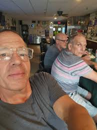 Now that's some nice playing… and nice head banging too. 8)