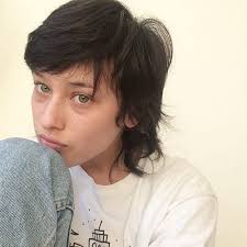The short haircuts for women over 50 that tend to work best when it comes to thick, coarse hair are those of the choppy nature. 30 Cool Ways To Wear A Woman Mullet Rock It My New Hairstyles