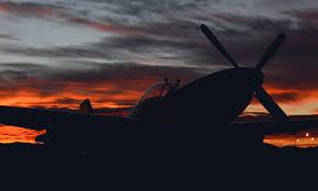 A plane goes fast as it relies on its speed for lift and to avoid stalling (and impacting into the ground at an unnecessary moment). How Fast Can A P 51 Mustang Go Reno Air Racing Association