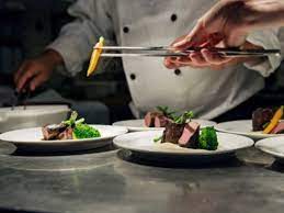 It is the study of the relationship between food and culture, the art of preparing and serving rich or delicate and appetizing food, the cooking styles of particular regions, and the science of good eating. Gastronomi Nedir Gastronomi Ve Mutfak Sanatlari Bolumu Mezunlari Ne Is Yapar Ntv