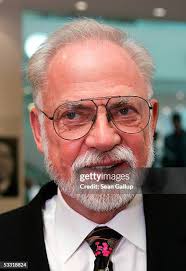 383 photos et images haute résolution de Peter Mensch