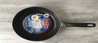 Frying pan merek maxim diameter ukuran 36 cm berbahan teflon anti lengket mudah dibersihkan bahan aluminium super dilapisi teflon. Info Cara Perawatan Harga Teflon Maxim 24cm Semua Varian Daftar Harga Tarif