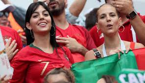 But so has it for her ex cristiano ronaldo. Bwiryu Jabszdm