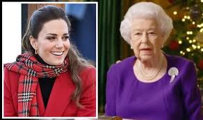 Queen elizabeth delivered her annual christmas speech on dec. Queen Speech Monarch Pays Silent Tribute To Kate S Work During Poignant Christmas Speech Royal News Express Co Uk