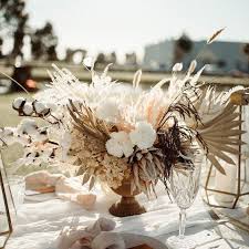 Pearsons florist australia specialises in flowers, gifts and weddings. The Biggest Floral Trend Of 2020 Dried And Preserved Wedding Flowers