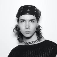 Glen Daniel's Instagram, Twitter & Facebook