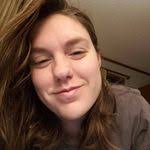 Kayla Linder's Instagram, Twitter & Facebook