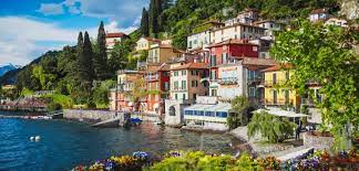 Comomeer, het mooiste meer van italië. Varenna Aan Het Comomeer Comerseeitalien De