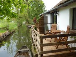 Terasse Am Wasser Traumhafte Strandhauser Ferienwohnung Ostsee Urlaub Ferienwohnung
