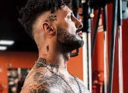 (studio aperto, prima di lanciare l'ennesimo servizio su fabrizio corona). Fabrizio Corona Novita Assoluta Ha Deciso Di Rompere Col Passato