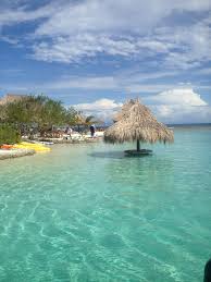 The Little French Keys Roatan Honduras Beautiful Water To Snorkel In Along With A Nice Petting Zoo Vacation Pictures Honduras Travel Most Beautiful Places