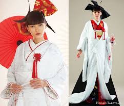 Hisako Takayama Couture Maison Traditional Wedding Dress The Japanese Kimono In Red And White Worn With Wedding Kimono Bridal Kimono Japanese Wedding Dress