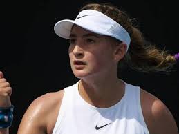 TENIS| Vicky Jiménez: "Cuesta volver a recobrar contacto con la raqueta" Vicky  Jiménez: "Cuesta volver a recobrar contacto con la raqueta"