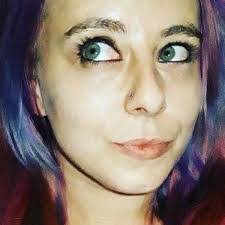 Leighanna Smith's Instagram, Twitter & Facebook