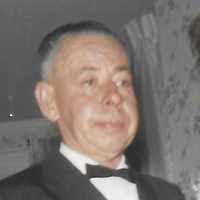 Ernest Lavallee's Instagram, Twitter & Facebook