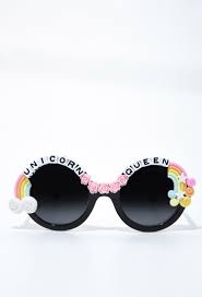 Rad And Refined Unicorn Queen Sunglasses Forever 21 1000173553 Goruntuler Ile Gunes Gozlukleri Gunes Gozlugu Gozluk