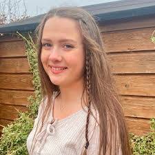 Aimee Baker's Instagram, Twitter & Facebook