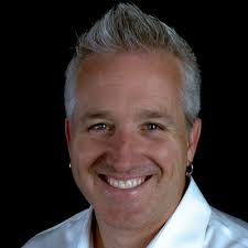 Dara Brady (@arttechteach)