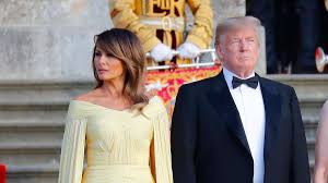 Justin trudeau and melania trump stand next to donald trump in biarritz, france, on 25 august. Melania Trump Zoff Mit Ivanka Und Warum Sie Mit Einem Hosenanzug Ihren Mann Abstraft Politik