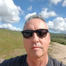 David E MacKay (@davidomackay)