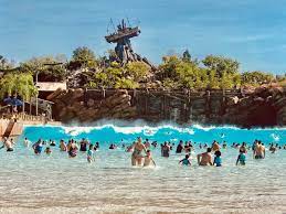 What can you expect at typhoon lagoon? Typhoon Lagoon Wasserpark In Orlando Info Vom Usa Reisen Experten