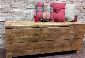 If you're looking for a little extra storage in the bedroom, but don't want to compromise on space or style, a blanket box could be just what you're after. Pin On Dormitorio Deco