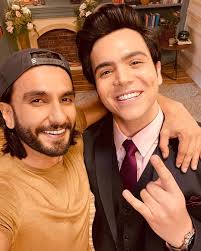 Raj Anadkat shared a happy click with the Bollywood actor Ranveer Singh. ❤❤  #tellytalkindia #rajanadkat #ranveersingh #shooting #bollywood #tvfame  #tvcelebrity #celebrity