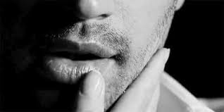 Ciò che m'attira di più in un uomo... - Ginevra Manna .Poesie | Facebook