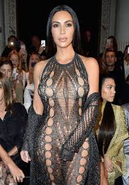 Golye Foto Kim Kardashyan Slili V Set Shou Biznes Metro
