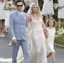 Ich fand ein perfektes jenny. Modeschopfer So Rettete Kate Moss Den Designer John Galliano Welt