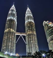 The exact time in kuala lumpur is based on the time zones for kuala lumpur. Petronas Towers Kuala Lumpur Malaysia Amazing Buildings Building Petronas Towers
