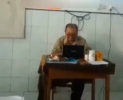 Dan mampu mengontrol pribadi mu sendiri. Kpai Koordinasi Dengan Kominfo Selidiki Guru Nonton Film Porno Di Kelas Okezone Nasional