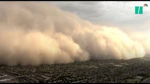 Heureusement, les ruines d'une bâtisse permettent de s'abriter avec cette nouvelle carte, je vous propose une 3ème zone de rencontre dans le désert. Une Tempete De Sable Impressionnante Engloutit L Arizona Youtube