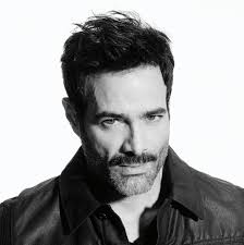 TV y Más 09/23/22 by La Voz Publishing