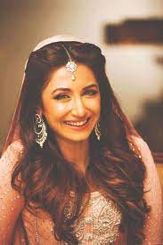 16 Glamorous Indian Wedding Hairstyles Pretty Designs Indian Hairstyles Hair Styles Indian Wedding Hairstyles