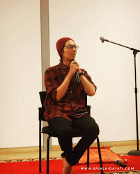 We did not find results for: Handy Bonny Hijrah Dari Hingar Bingar Pemikiran Kiri Menjadi Ustadz Memotivasi Remaja Dakwah On The Road Sri Al Hidayati