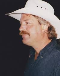 Johnny Wiggins Obituary