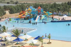 It offers amazing rides, fantastic facilities and simply superlative service. Good And Maintained Water Park Review Of Sunway Lagoon Thatta Pakistan Tripadvisor