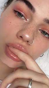 This photo was taken before the … 40 Extraordinary Natural Makeup Ideas For Perfect To Look Glowy Makeup Aesthetic Makeup Girls Makeup