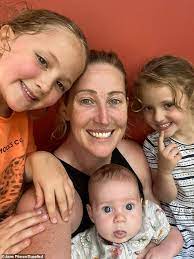Cooking the meat in the slow cooker makes prepping the toppings a breeze. Australian Olympian Jana Pittman Speaks Out About Her Cancer Scare 247 News Around The World