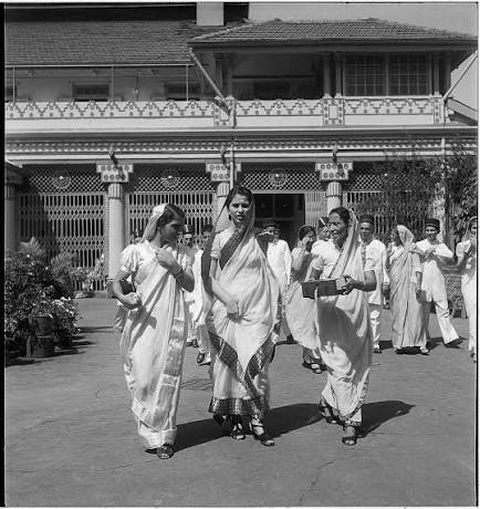 GLIMPSE OF OLD BOMBAY Parsi place of worship in Mumbai