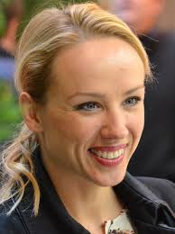Liity facebookiin ja pidä yhteyttä käyttäjän petra hřebíčková ja muiden tuttujesi kanssa. Petra Hrebickova Wikipedie