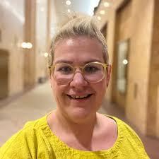 Steve Orme's Instagram, Twitter & Facebook