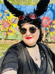 LORDS AND LADIES! Sherwood Forest Faire now has a costume contest! Your  ever humble and friendly Bandit Beasts of Barnesdale will be there to share  their finds in the forest with some